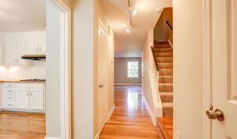 7530 WESTLAKE Ter 45, Bethesda, MD 20817