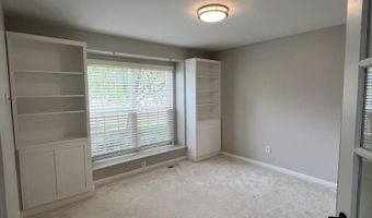 3381 Cromwell Rd, Ann Arbor, MI 48105
