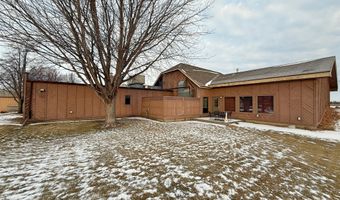 1708 NE 8th Ave, Aberdeen, SD 57401