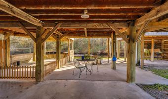 9110 Dove St, Bay St. Louis, MS 39520