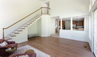 7009 PERSIMMON TREE Rd, Bethesda, MD 20817