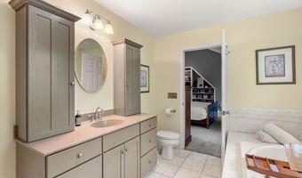 30 Spring Rd, Amherst, NH 03031