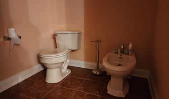 246 QUAILS NEST Dr, Dover, DE 19904