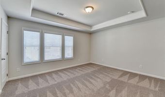 212 Station Overlook Dr, Auburn, GA 30011