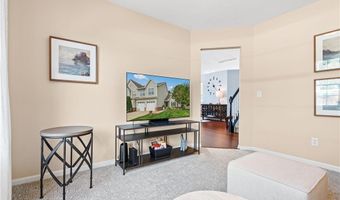 2800 Hartford Ln, Akron, OH 44312