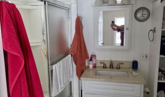 327 Forest Ave, Bangor, ME 04401