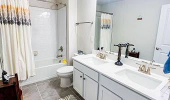 200 Doral Ct, Egg Harbor Twp., NJ 08234