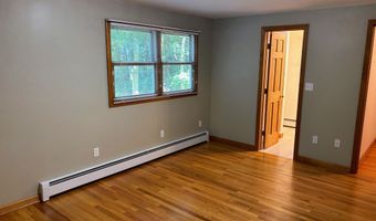 7 Stephens Ct, Clinton, CT 06413