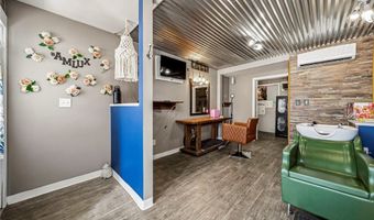38 Public Sq, Andover, OH 44003