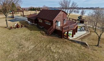11 Lime Lake Dr, Avoca, MN 56114