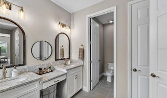 5519 MADRIGAL Way, Apollo Beach, FL 33572