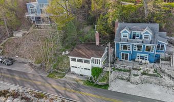 825 E Lake Front Dr, Beverly Shores, IN 46301