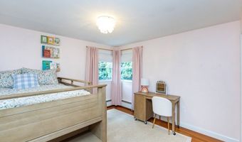 2 Amherst Rd, Andover, MA 01810