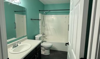 892 Millbrook Dr, Avon, IN 46123