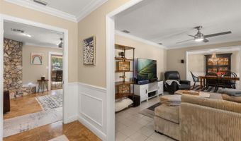180 SPRINGWOOD Trl, Altamonte Springs, FL 32714