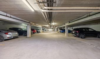 4 Pine Tree Dr 212, Arden Hills, MN 55112