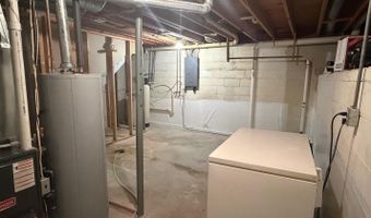 732 N Wooster St, Algona, IA 50511