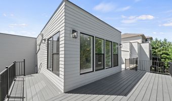 19753 SW SERAH St, Beaverton, OR 97007
