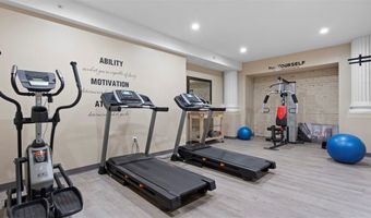 2132 Sarah St 201, Airville, PA 15203