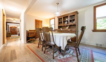 664 Monroe Ave, Angola, NY 14006