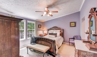 122 Little Jones Mountain Rd, Asheville, NC 28805