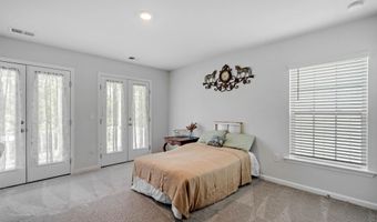 60 Backwater St, Port Royal, SC 29906
