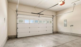 20651 NE Sierra Dr, Bend, OR 97701