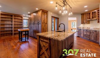 19 Diamond View Rd, Cody, WY 82414