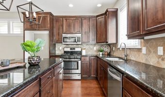 16846 SW KAVITT Ln, Beaverton, OR 97078