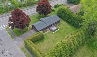 629 River Rd, Agawam, MA 01001