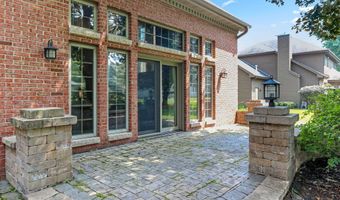 3901 N MILLWOOD Dr, Appleton, WI 54913