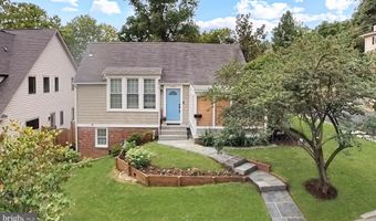 1130 17TH St S, Arlington, VA 22202