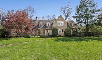 1134 Glamorgan St, Alliance, OH 44601