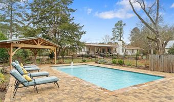 4535 Barnett Shoals Rd, Athens, GA 30605