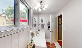1010 W Richway Dr, Albert Lea, MN 56007