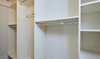 34 CHANNING St NW 1, Washington, DC 20001