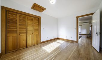 126 Nursery St, Ashland, OR 97520