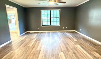 509 Honeysuckle Ln, Albertville, AL 35950