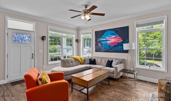 1201 Pegram St, Charlotte, NC 28205