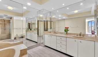 20281 E Country Club Dr 1907, Aventura, FL 33180