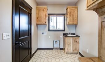 14075 42nd Ave, Chippewa Falls, WI 54729