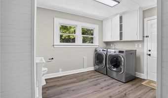 215 Uwharrie St, Asheboro, NC 27203
