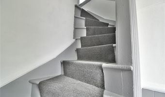 6 Cushing St, Cumberland, RI 02864