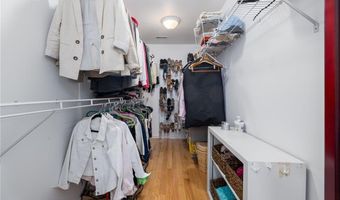 61 Schooner Cove Ln, Narragansett, RI 02882