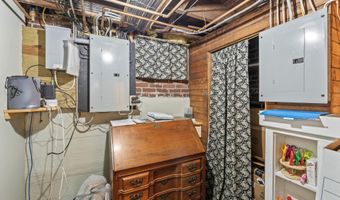23 Chapel St, Augusta, ME 04330