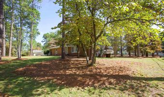 1000 Robinwood Rd, Aberdeen, NC 28315