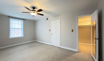 24 S OLD GLEBE Rd S 202, Arlington, VA 22204