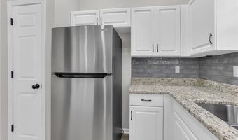 6618 Shady Ridge Ln, Austell, GA 30168