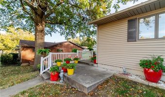 1129 Riley St, Atchison, KS 66002