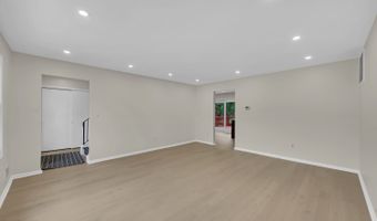 458 Woodhaven Blvd SE, Bayville, NJ 08721